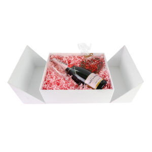 _0067_moet rose wedding box 2 Personalizowany Wedding Box z prośbą o świadkowanie dla niej z Szampanem Moet&Chandon