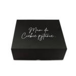 Czarne Opakowanie Z Prośbą O Świadkowanie Dla Niego